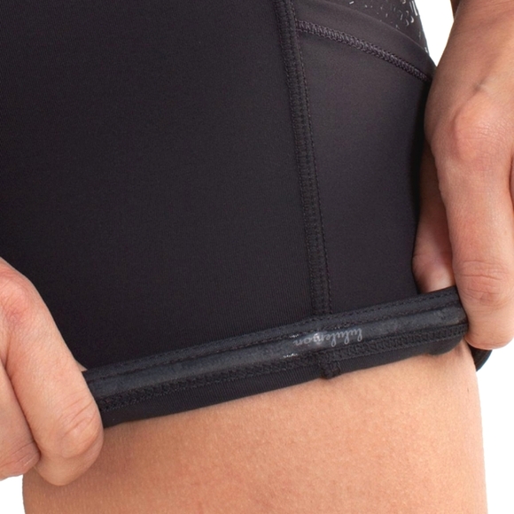 Lululemon Run Shorty Short Deep Coal Wee Are From Space April Multi Size 6 - Picture 4 of 16